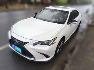 雷克薩斯雷克薩斯ES2018款 300h 卓越版 國V