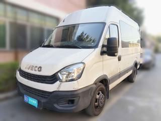 依維柯依維柯歐勝2021款 2.0T 手動超瑞長軸短懸高頂側拉門F1A