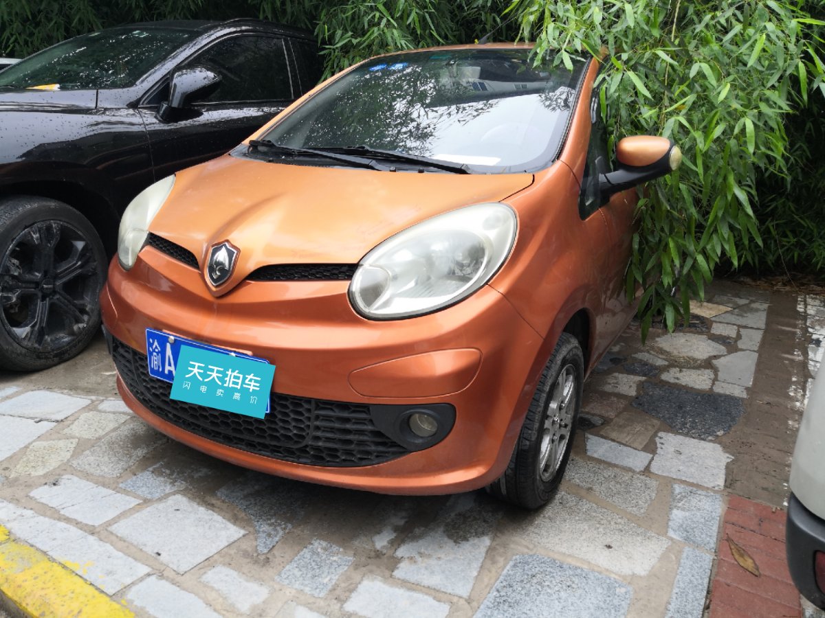奔奔mini自动挡二手,奔奔mini自动挡报价 二手车评估师:长安奔奔mini13.6万公里能卖多钱?