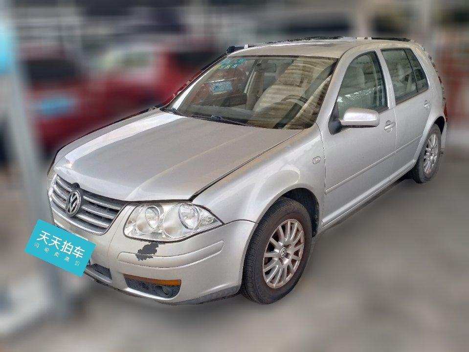 2011年新宝来二手车能卖多少钱?