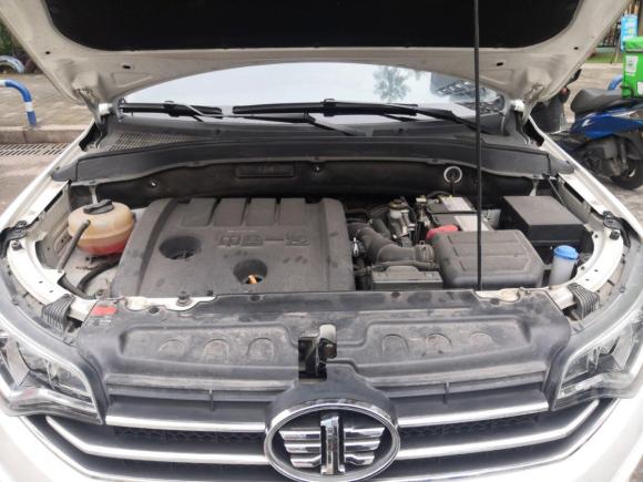 [重庆 一汽 森雅r7 2017款 1.6l 自动智能型