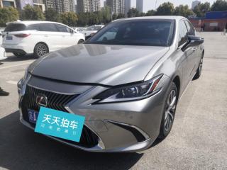 雷克薩斯雷克薩斯ES2020款 200 卓越版