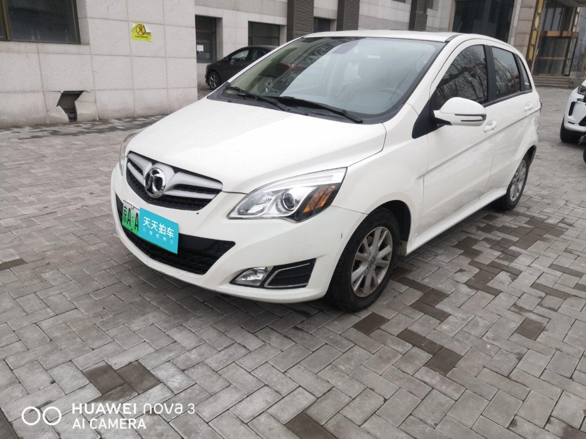 车型:北汽新能源ev系列2014款 e150ev 科技版 所在城市:北京 行驶