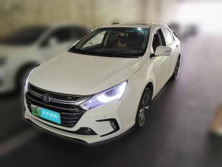 比亞迪秦新能源2017款 1.5T 尊貴型