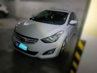 现代朗动2012款1.6L自动领先型