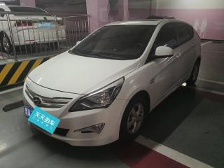 現(xiàn)代瑞奕2014款 1.4L 手動(dòng)GLX