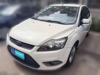 福特福克斯2013款 兩廂經典 1.8L 手動基本型