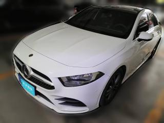 奔馳奔馳A級(jí)2020款 改款二 A 180 L 運(yùn)動(dòng)轎車