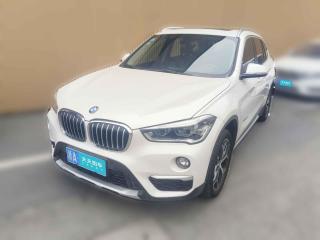 宝马宝马X12018款 xDrive20Li 豪华型