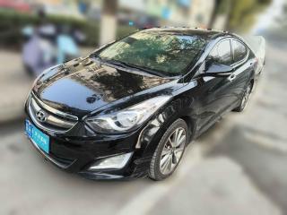 現(xiàn)代朗動(dòng)2015款1.6L自動(dòng)領(lǐng)先型