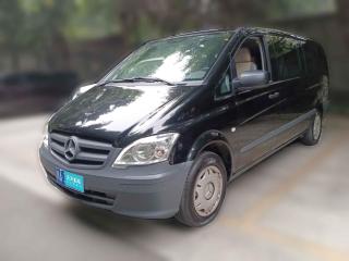 奔驰威霆2011款2.5L7座行政版