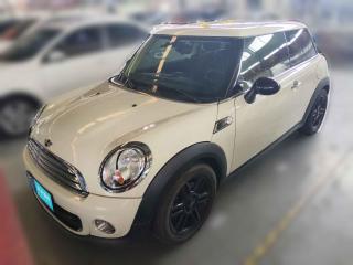 MINIMINI2012款 1.6L ONE Baker Street