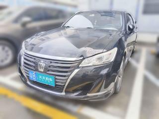 豐田皇冠2015款 2.0T 時尚版