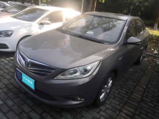 长安逸动2014款 1.6L 手动豪华型