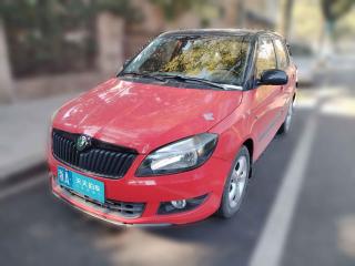 斯柯達晶銳2012款1.6L自動酷黑版