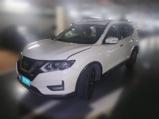 日产奇骏2017款 2.5L CVT领先版 4WD