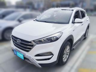 现代途胜2015款 1.6T 双离合两驱智能型「合肥二手车」「天天拍车」