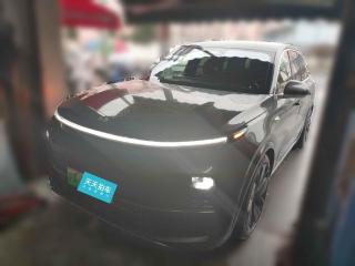 理想汽車理想L82023款 Pro