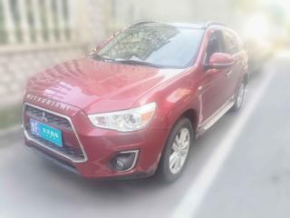 三菱勁炫ASX2013款 2.0L CVT四驅(qū)尊貴版