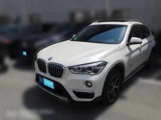 宝马宝马X12016款sDrive20Li豪华型