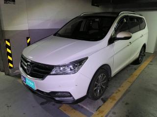 宝骏宝骏7302017款 1.5T DCT风尚型 7座 国V