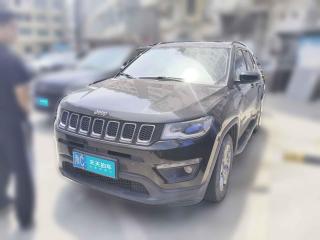 Jeep指南者2019款 220T 自動悅享版