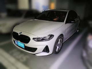 寶馬寶馬1系2021款 改款 120i M運動曜夜版