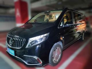 奔驰威霆2021款 2.0T 精英版 7座