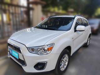 三菱勁炫ASX2013款2.0LCVT兩驅(qū)精英版