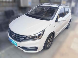 宝骏宝骏3102017款 1.5L 自动豪华型