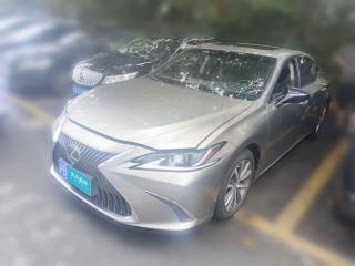 雷克薩斯雷克薩斯ES2020款 200 卓越版