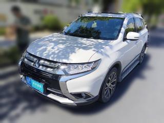 三菱欧蓝德2018款 2.4L 四驱豪华版 7座「嘉兴二手车」「天天拍车」