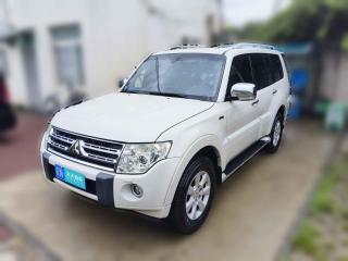 三菱帕杰羅2011款 3.8L 尊貴版