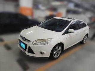 福特福克斯2012款 三厢 1.6L 自动风尚型