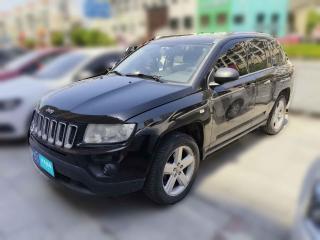 Jeep指南者2012款 2.0L 兩驅豪華版