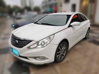 现代索纳塔2013款 2.0L 自动时尚版