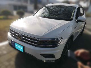 大眾途觀L2017款 380TSI 自動(dòng)四驅(qū)旗艦版