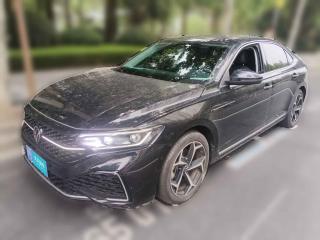 大眾帕薩特2023款 330TSI 星空豪華版