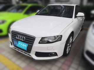 奥迪奥迪A4L2012款2.0TFSI自动舒适型