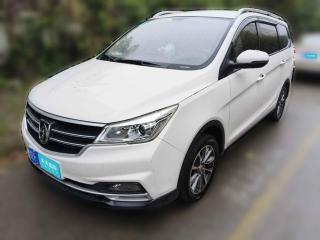 寶駿寶駿7302019款 1.5T 手動時尚型 7座 國VI