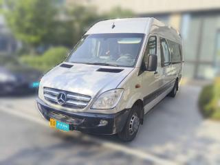 奔馳凌特2012款 2.1T尊旅 長(zhǎng)軸版