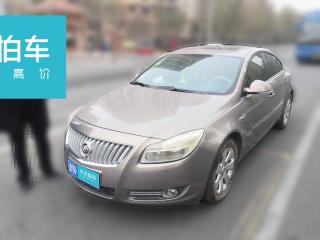 别克君威2012款2.0L舒适版