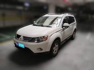 三菱歐藍德2007款 2.4時尚版