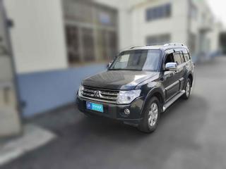 三菱帕杰羅2011款 3.0L 精英版