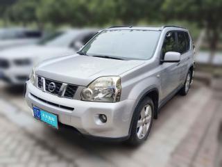 日产奇骏2010款 2.5L CVT豪华版 4WD