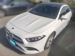 奔馳奔馳A級2020款改款A200L運動轎車動感型