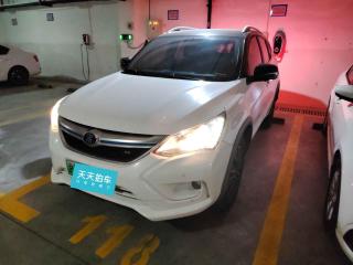 比亞迪宋新能源2017款宋DM1.5TID全時四驅尊榮型