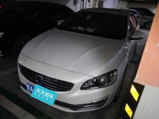 沃爾沃沃爾沃S602017款 S60L T3 智進(jìn)版