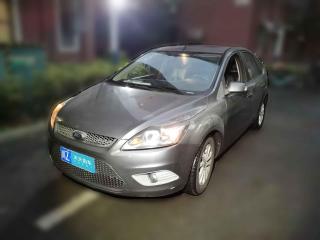 福特福克斯2013款两厢经典1.8L手动基本型