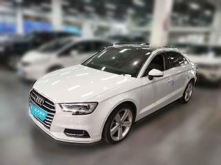 奧迪奧迪A32018款30周年年型Limousine35TFSI風(fēng)尚型